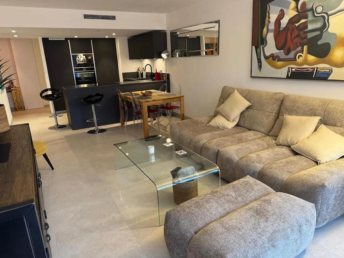 דירה Cavell Suites - קאן צרפת